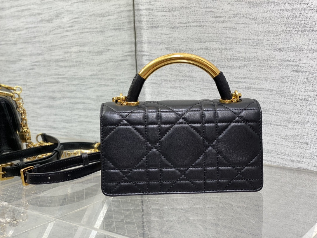 D10r Small D10r Ange Bag Black Macrocannage Calfskin 20 x 12 x 5 cm