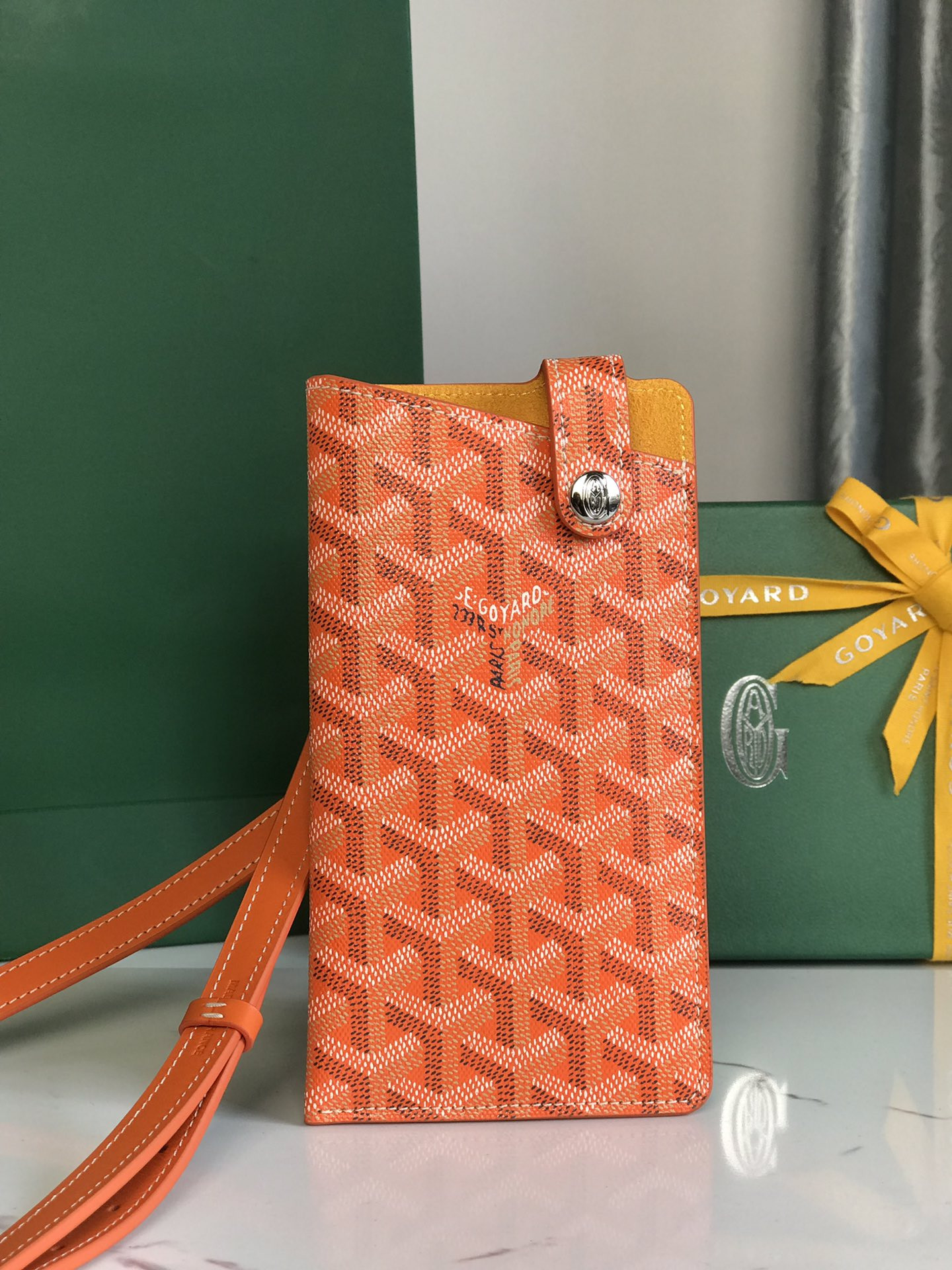 G09ard Card Bag 10cm x 1cm x 18cm