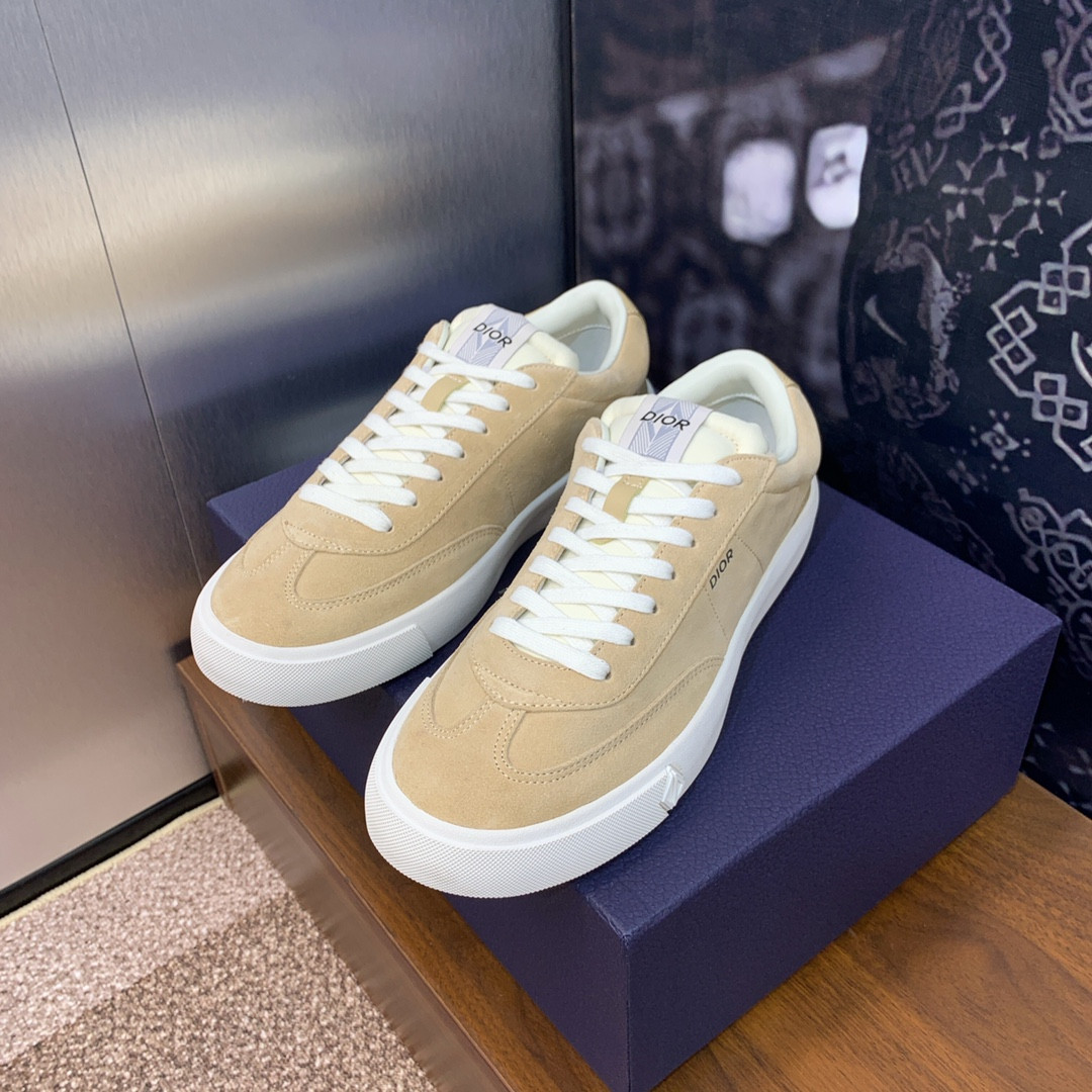 UA D10r B101 Sneaker