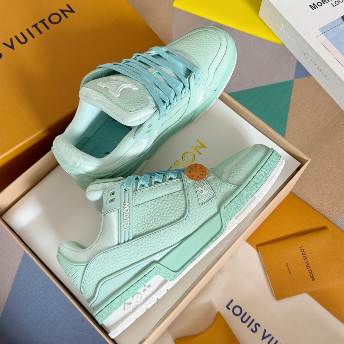UA LV Trainer Sneaker