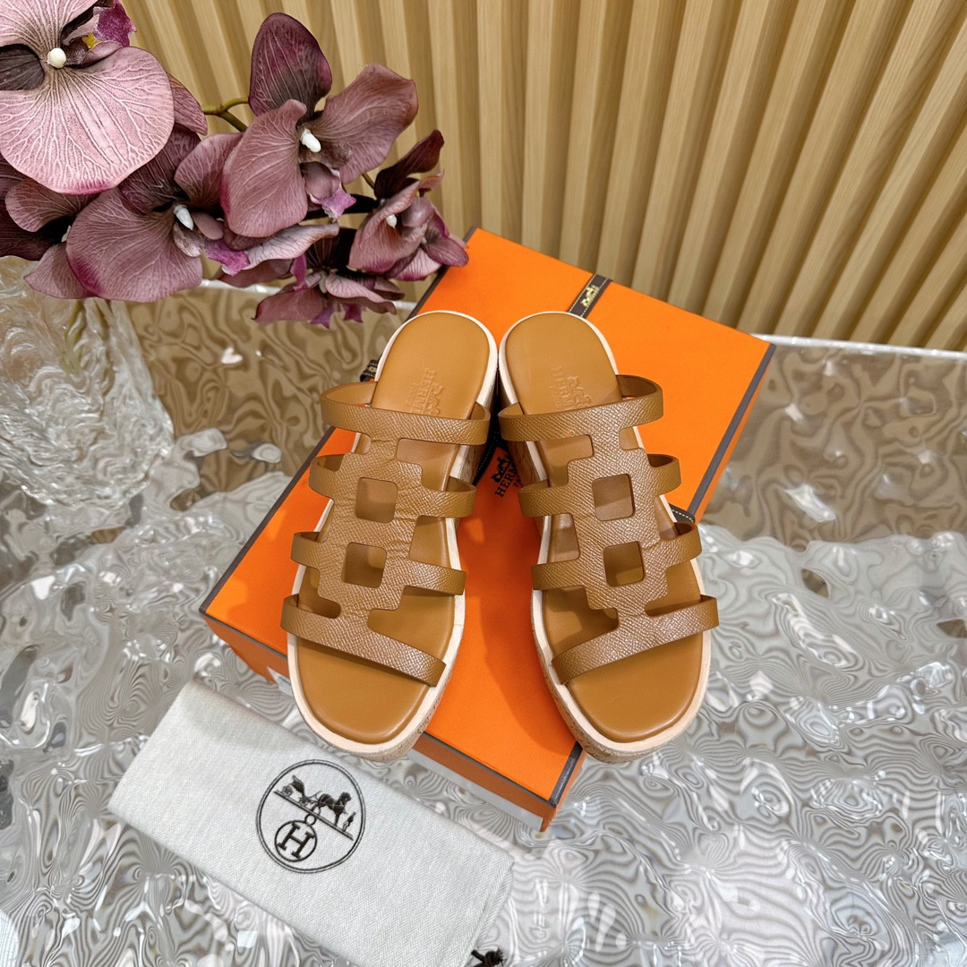 UA H**me5 Isabella 30 sandal