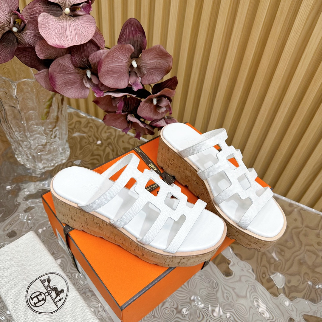 UA H**me5 Isabella 30 sandal