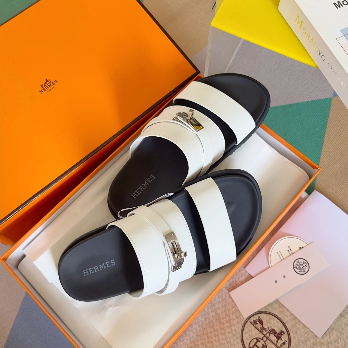 UA H**me5 Jackson sandal