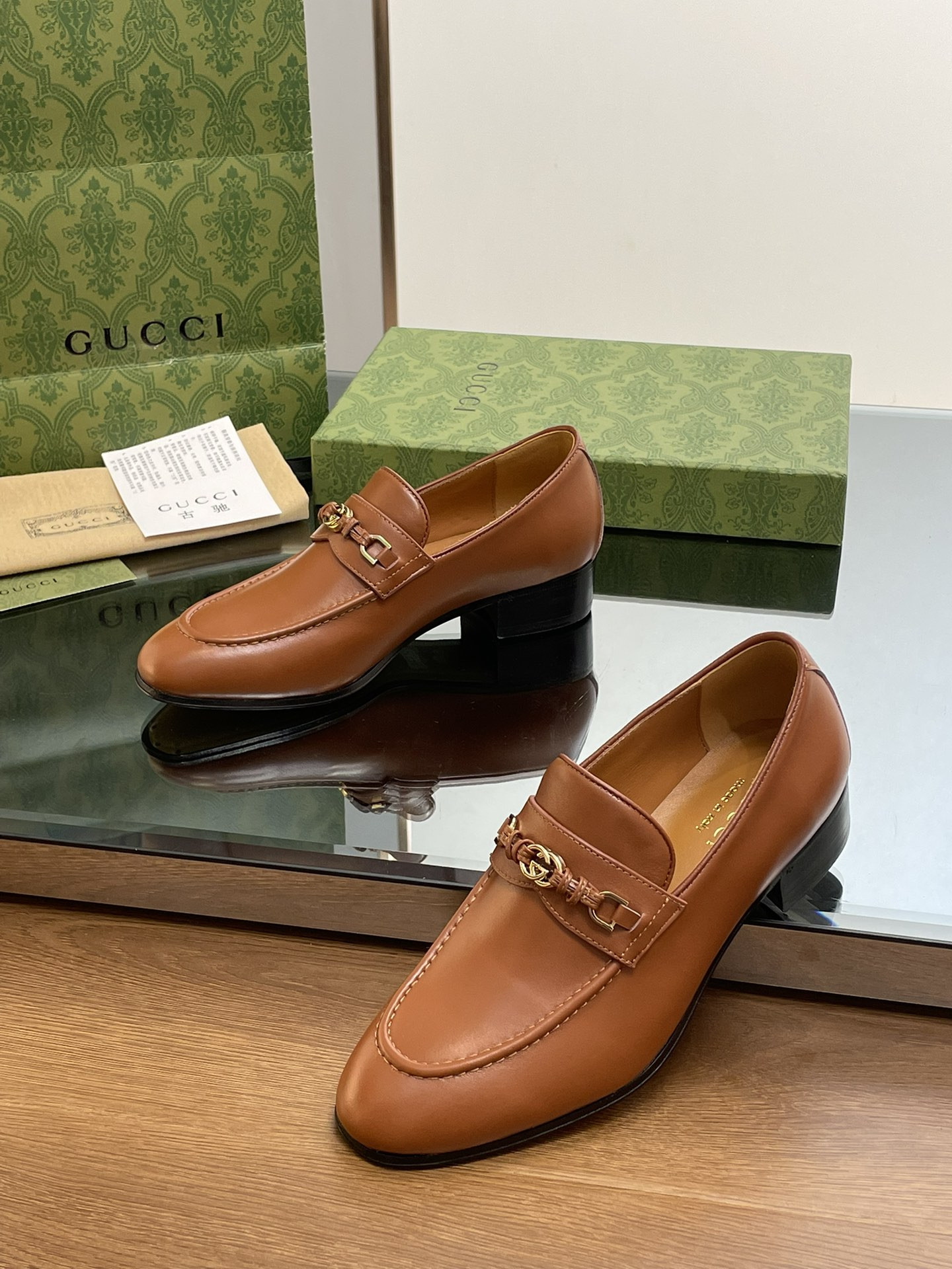 UA Gvc*1 INTERLOCKING G LOAFER