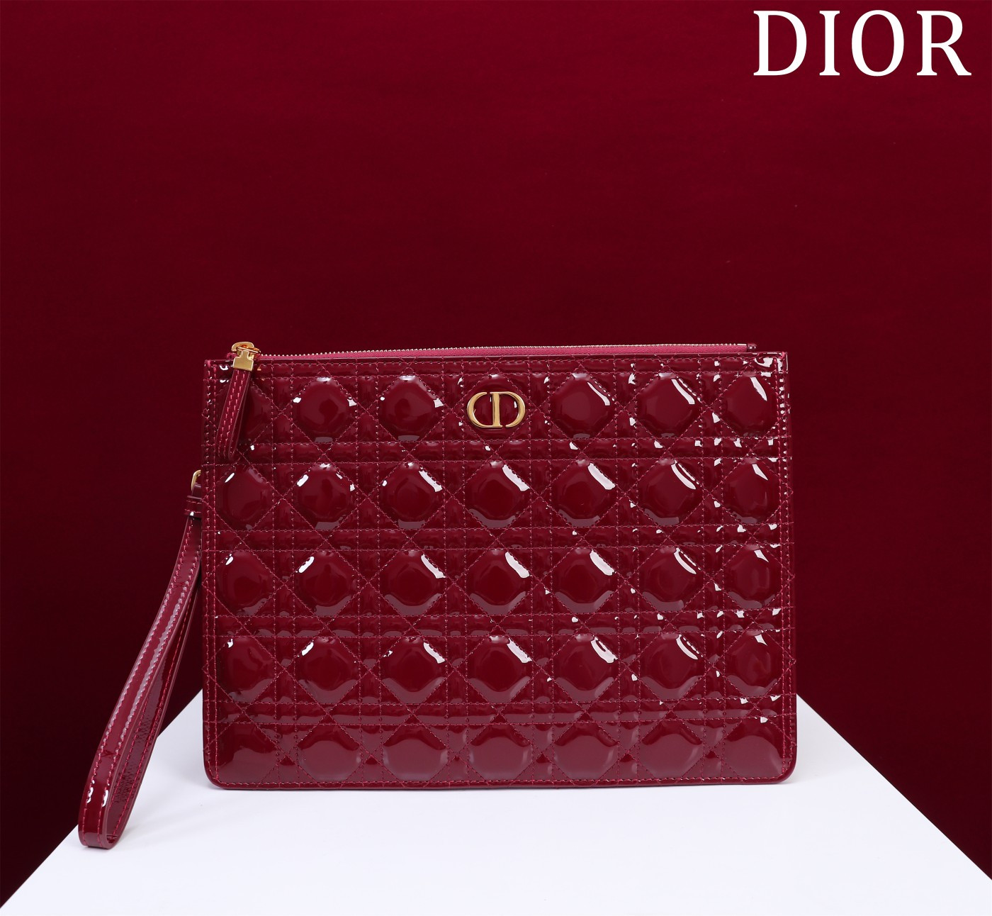 Large D10r Caro Daily Pouch 30 x 21.5 cm