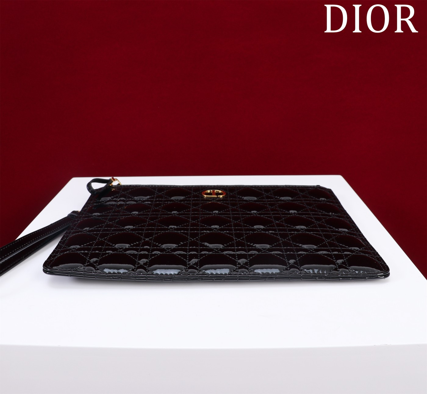 Large D10r Caro Daily Pouch 30 x 21.5 cm