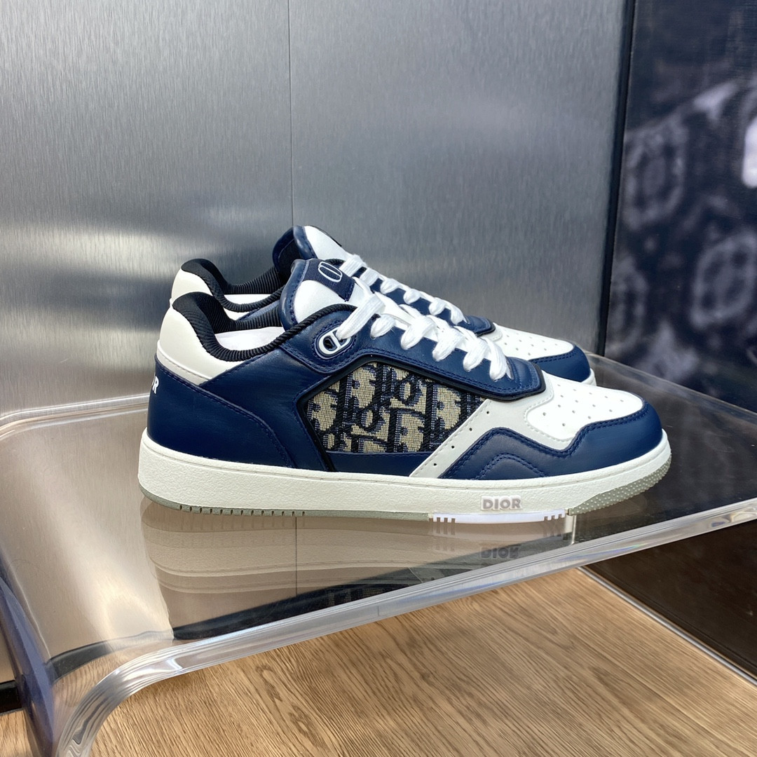 UA D10r B27 Sneaker