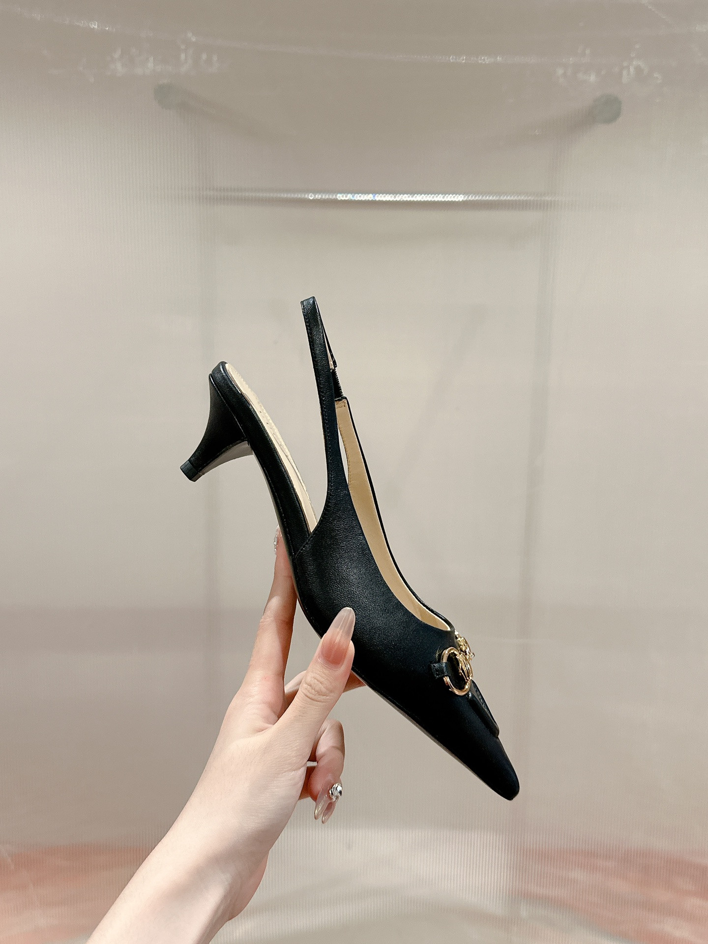 UA Gvc*1 HORSEBIT SLINGBACK PUMP LOW HEEL