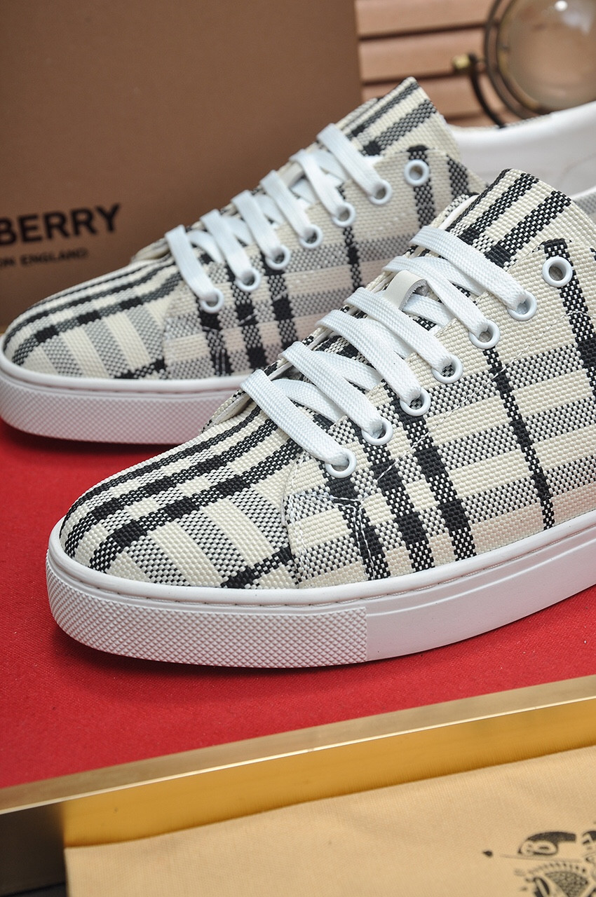 UA Bv*b*rry Check Sneakers