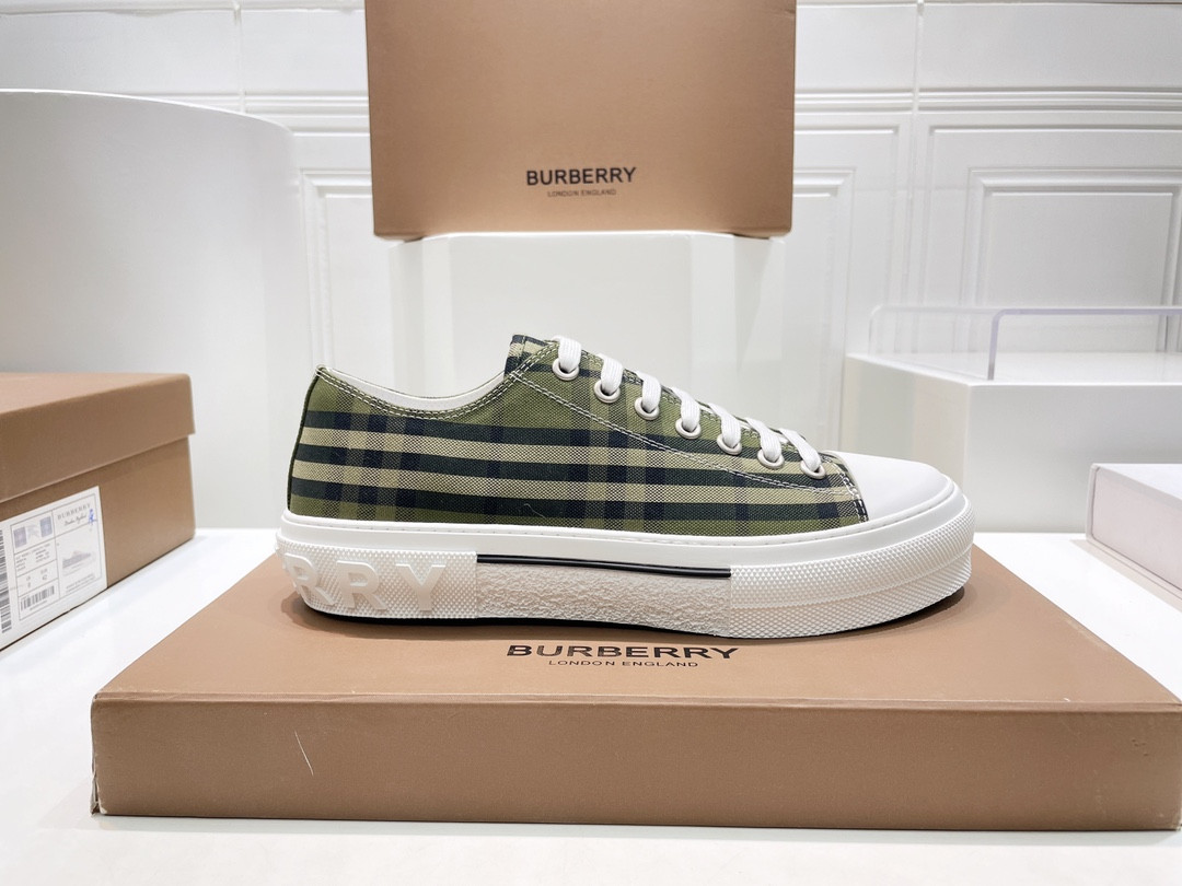 UA Bv*b*rry Check Sneakers