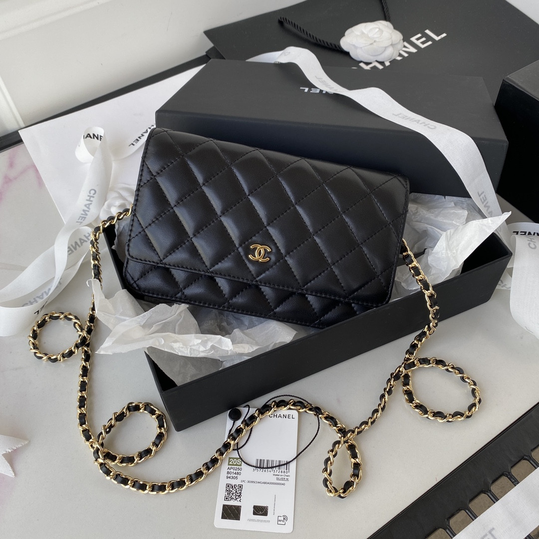 Ch**el WALLET ON CHAIN 12.3 × 19.2 × 3.5 cm