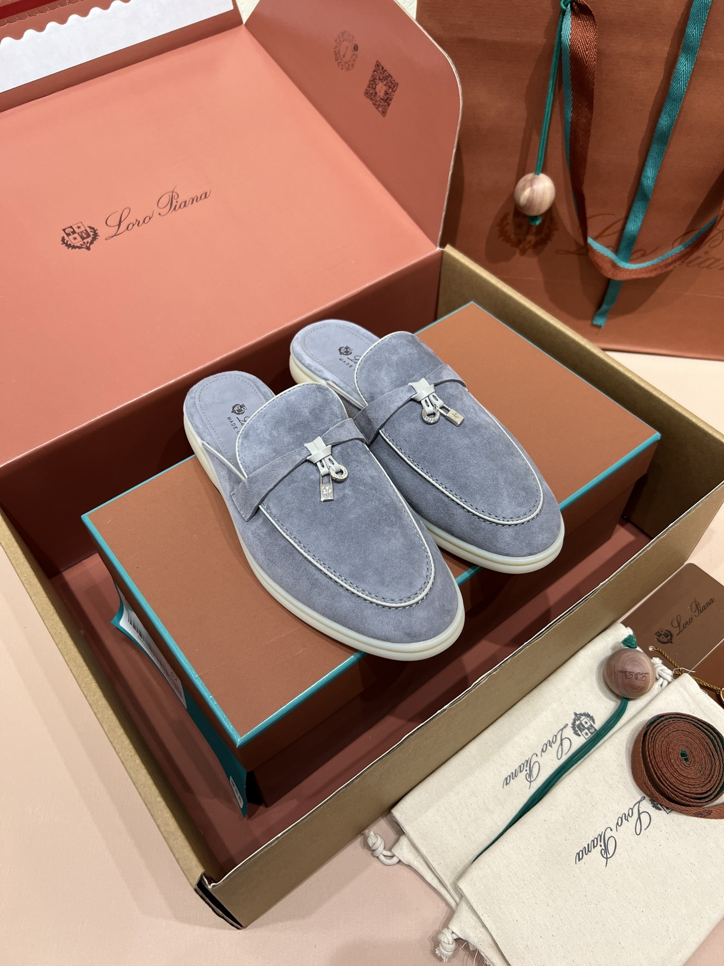 UA L0r0 P1ana Babouche Charms Walk Loafers
