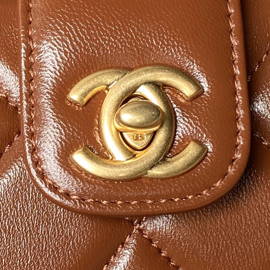Ch**el MINI BAG WITH TOP HANDLE Shiny Lambskin & Gold-Tone Metal Brown 12 × 18 × 7 cm