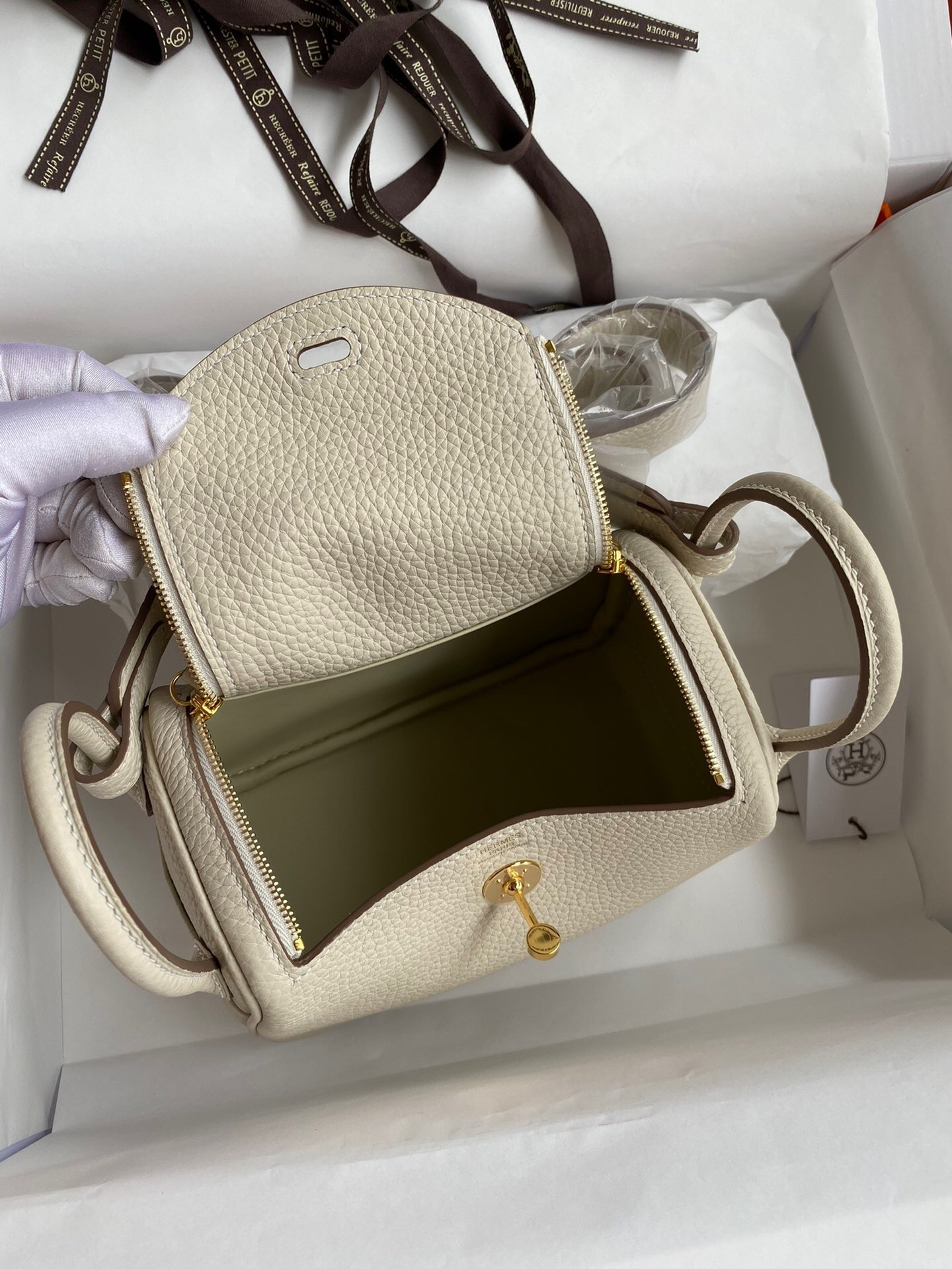 H**me5 Mini lindy 19cm