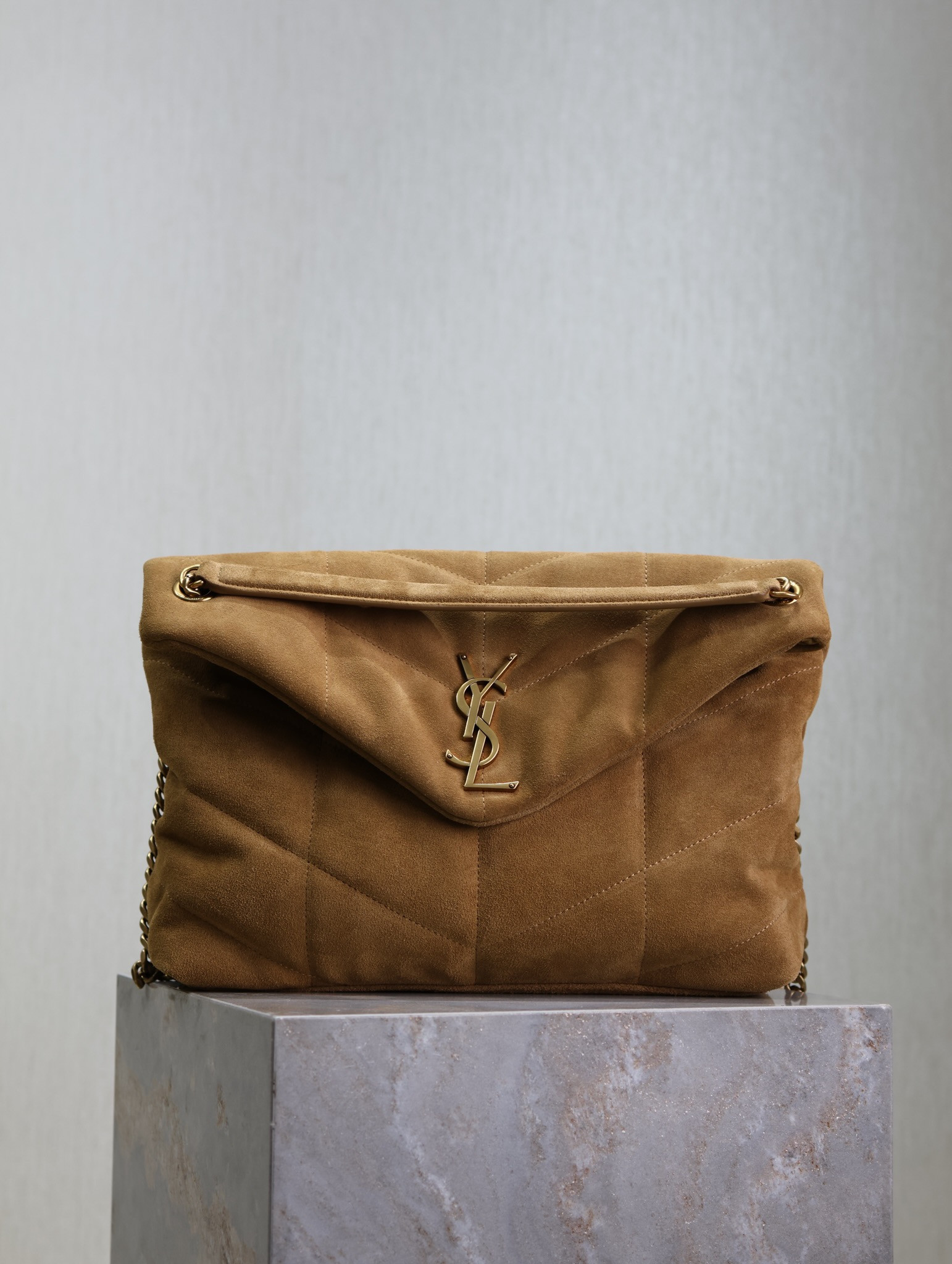 Y51 Loulou Puffer (Suede) 35x23x13.5cm