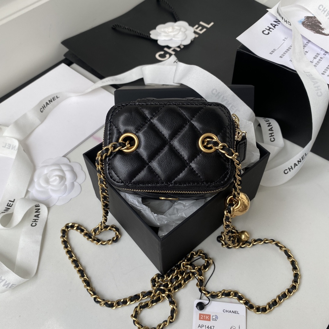 Ch**el MINI box BAG