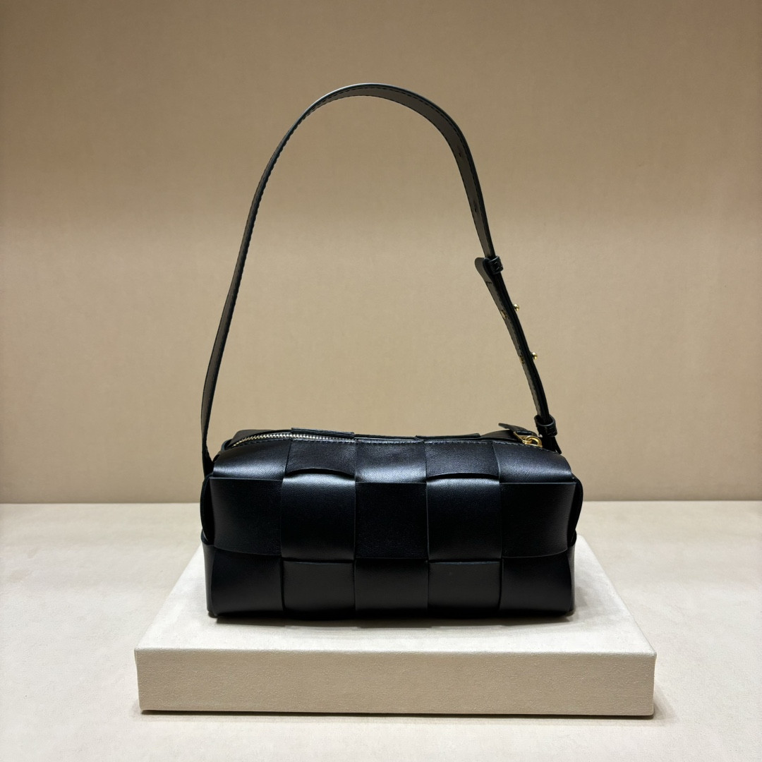 b0tt*ga ven*ta small bR1ck cassette 23.5x10x10cm