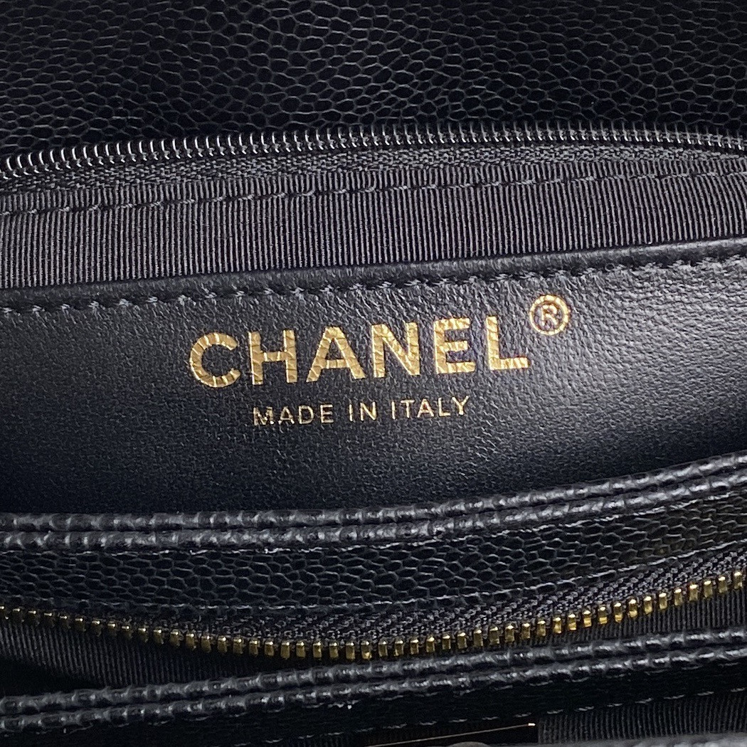 Ch**el Small Bowling Bag Grained Shiny Calfskin 14x22x9cm