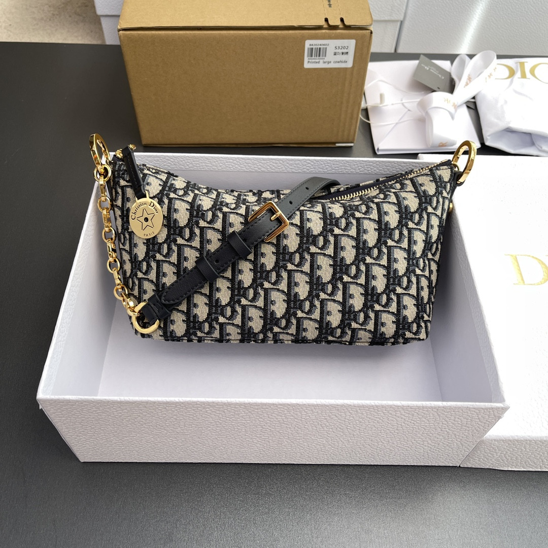 D10r D10rstar hobo bag 22 x 14.5 x 10 cm