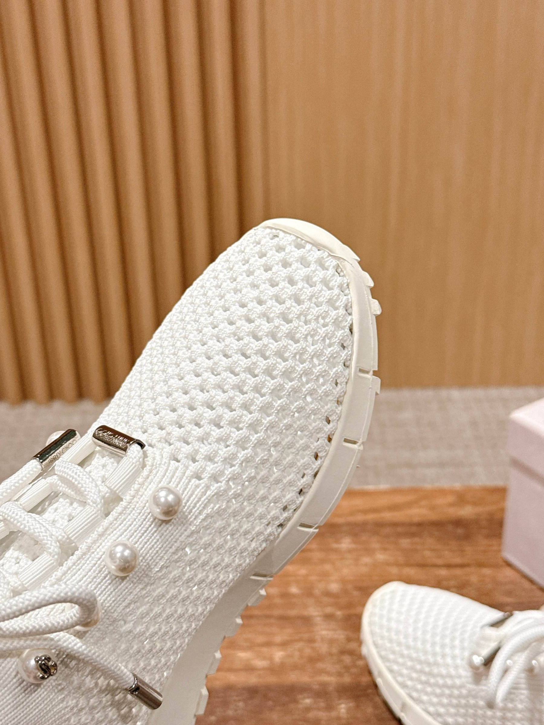 UA J1m*y Ch00 Casual Sneakers