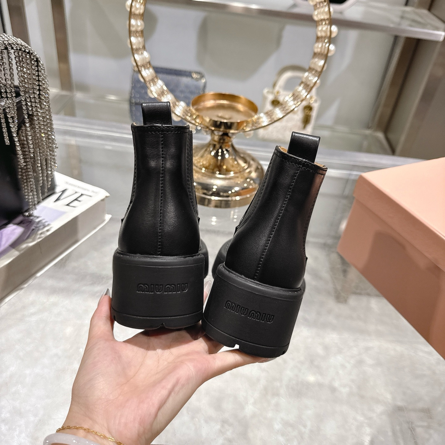 ua M1v M1v leather booties