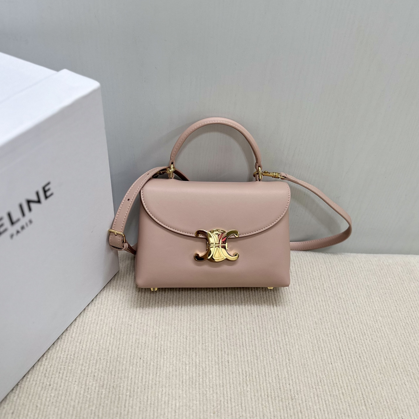 Ce1i*e Teen Nino Bag in Smooth Satined Calfskin 20.5x13x8cm