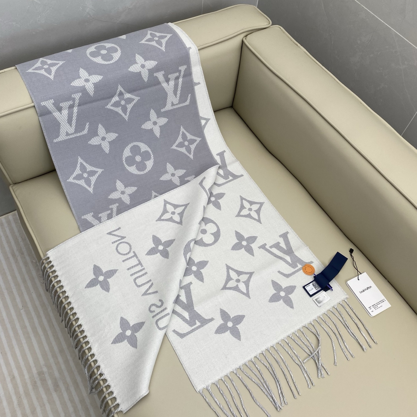 l0vis Vvtt0n scarf 34x186cm 100% sheep wool