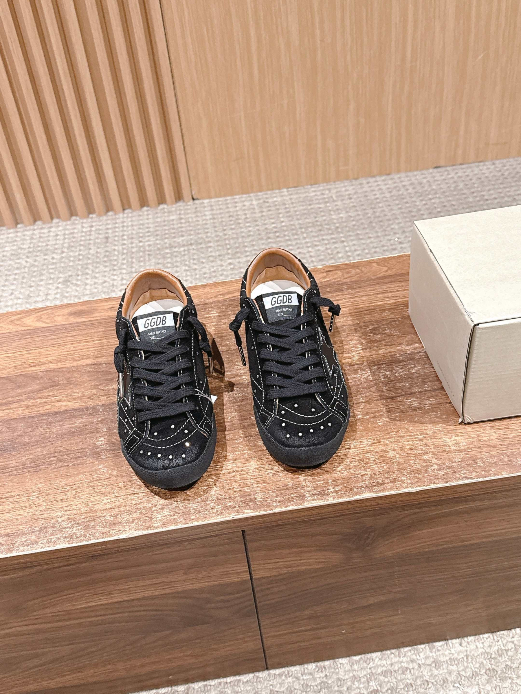 UA Golden Goose True-Star in Black Suede Sneaker