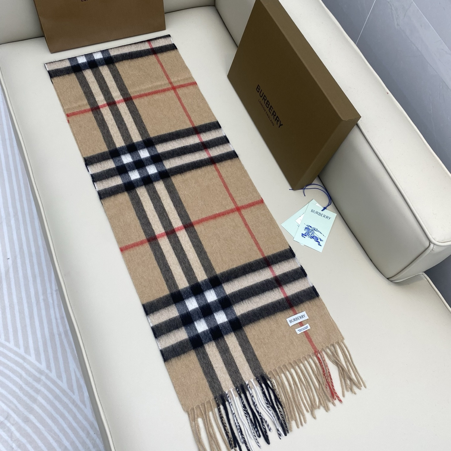 Bv*b*rry scarf 30x168cm 100% cashmere