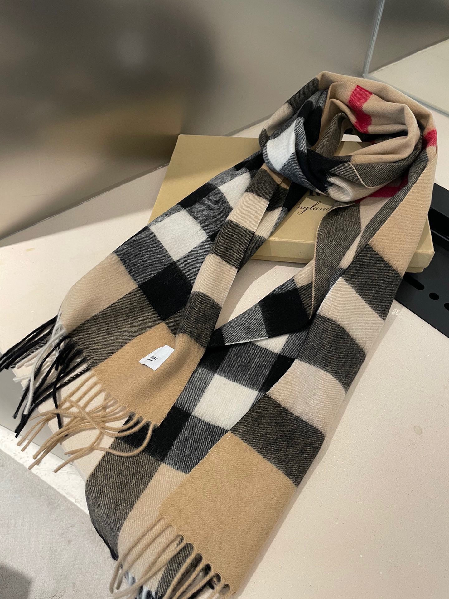 Bv*b*rry scarf 35x180cm