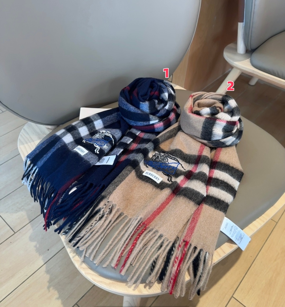 Bv*b*rry scarf 30x180cm
