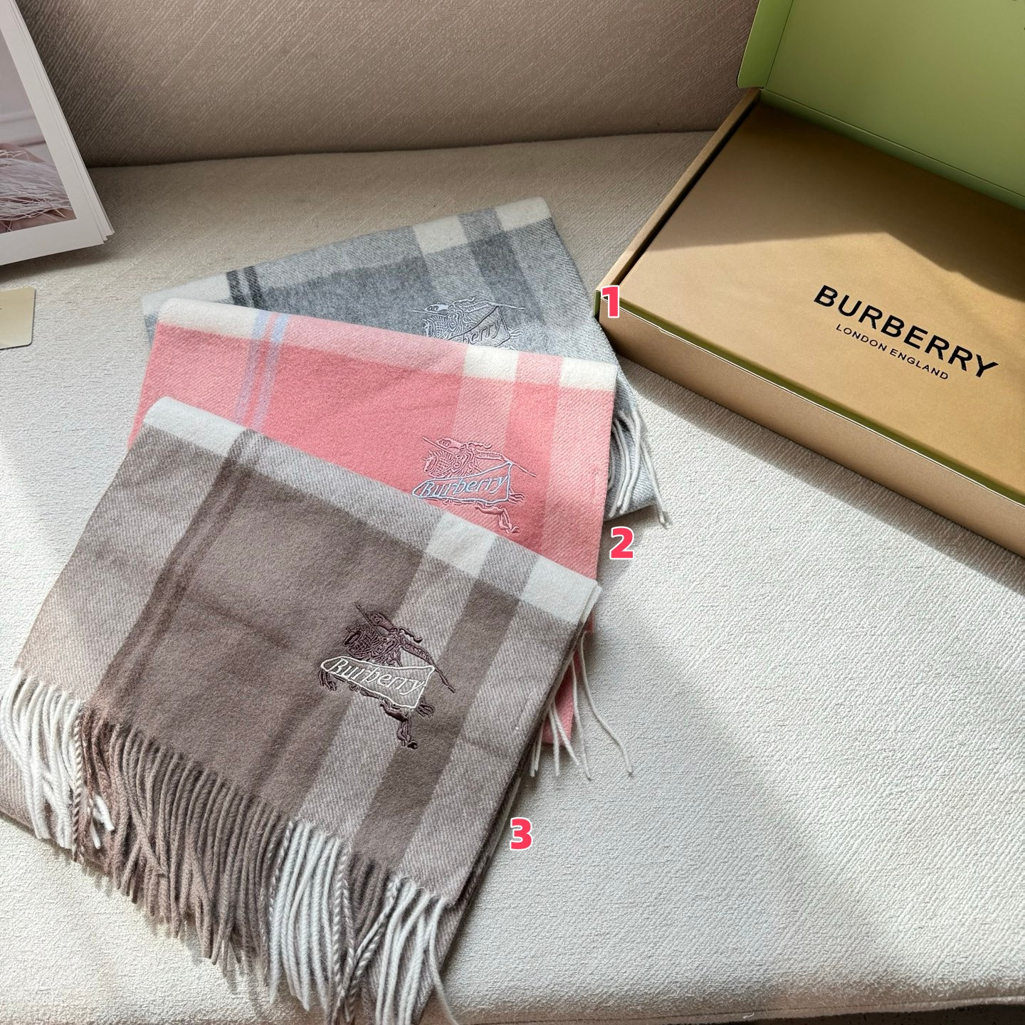 Bv*b*rry scarf 30x180cm 100% lambswool
