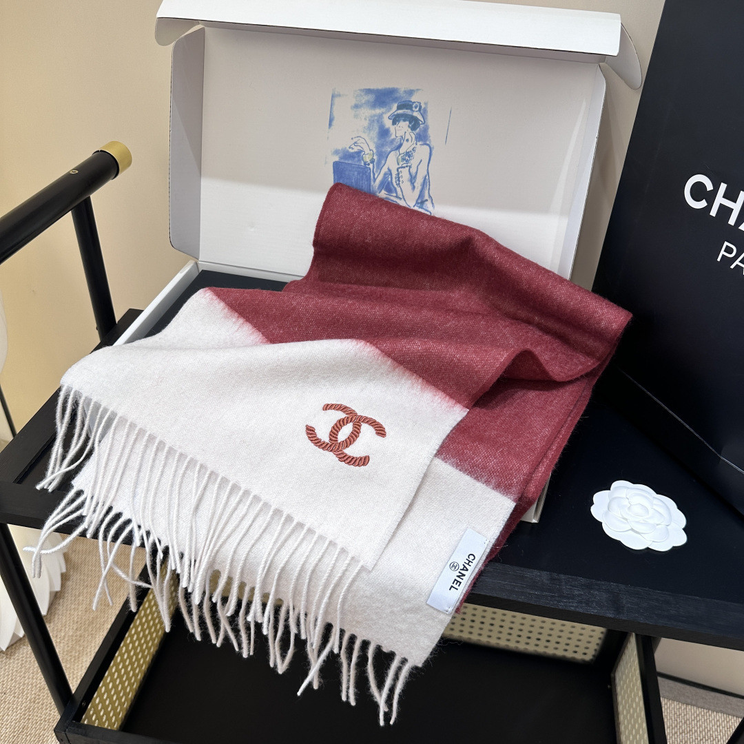 Ch**el scarf 35x180cm