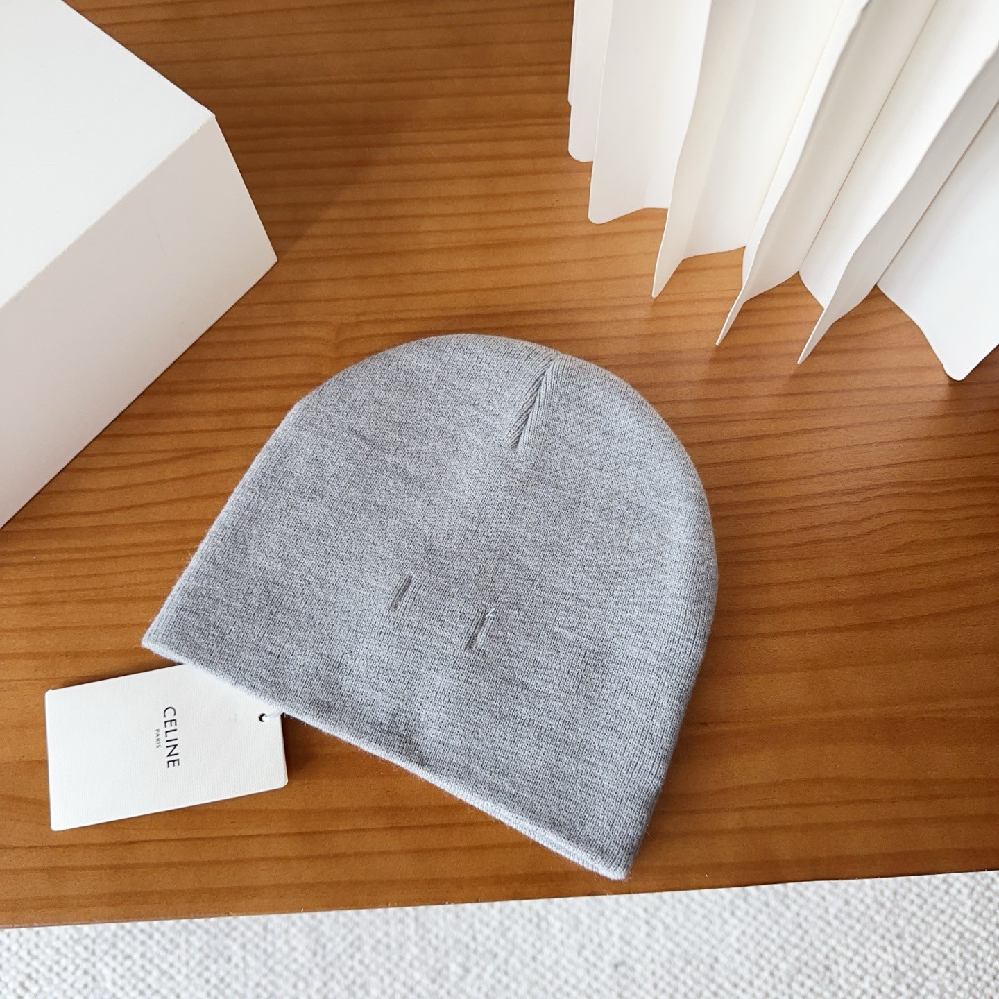Ce1i*e beanie
