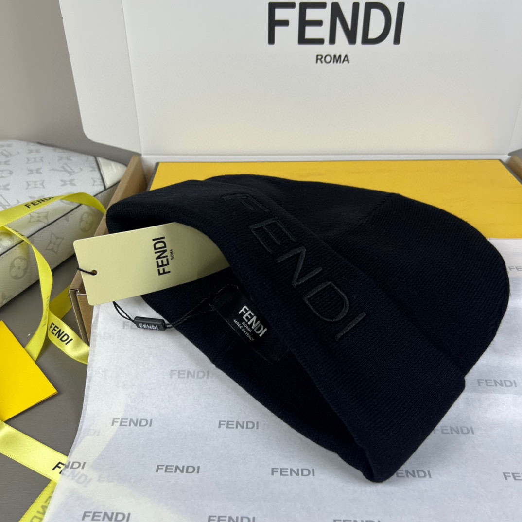 F**di beanie