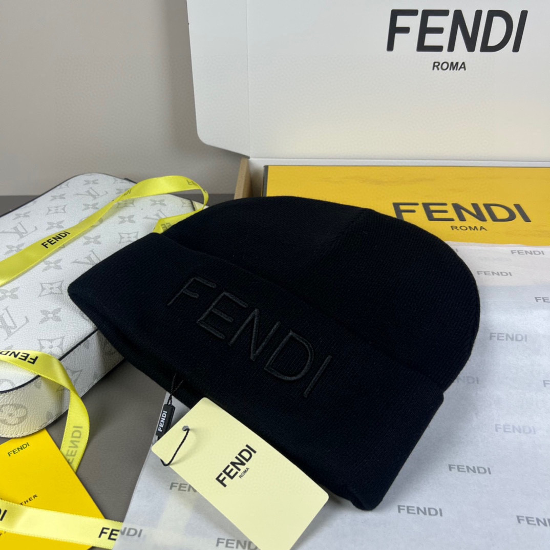 F**di beanie