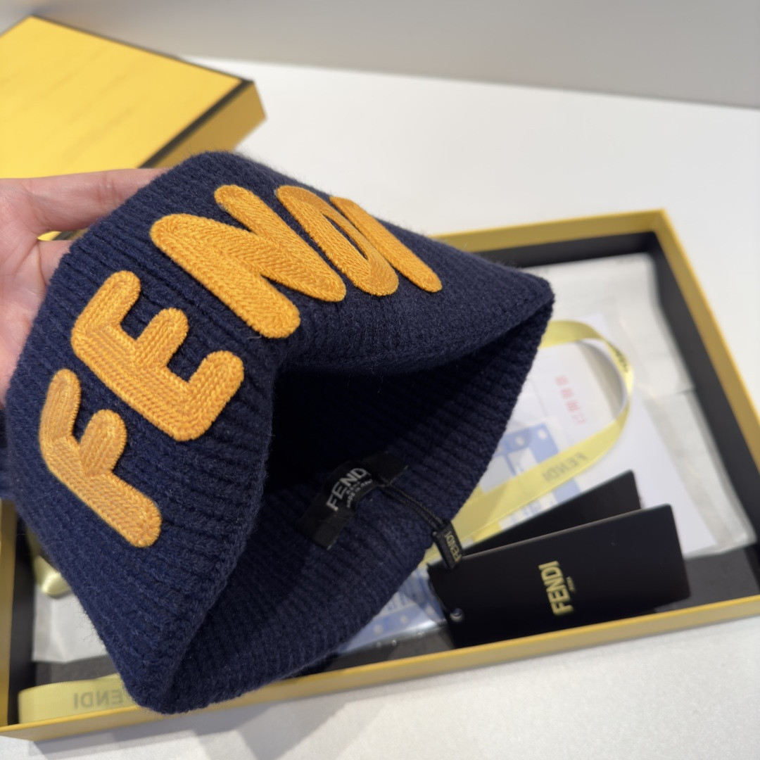 F**di beanie