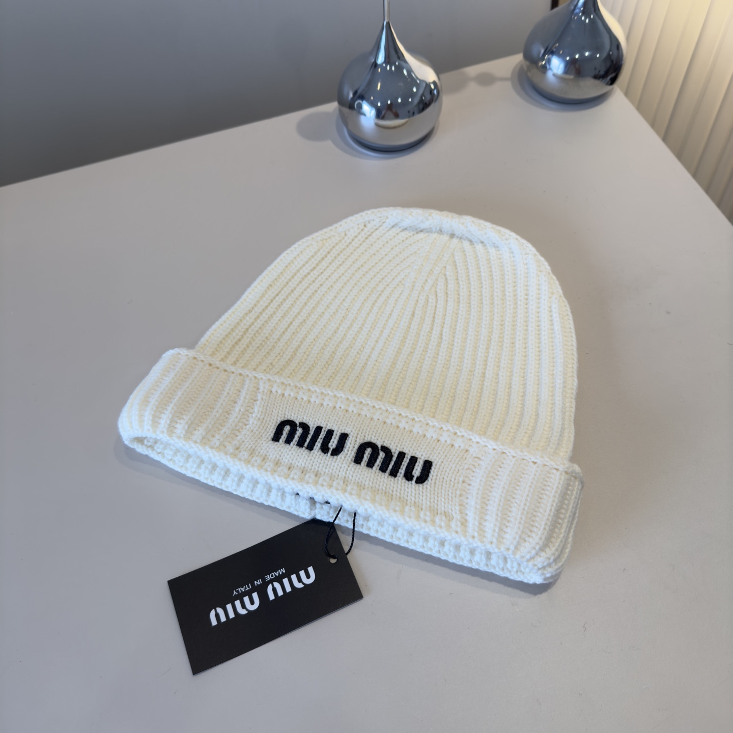 M1v M1v beanie