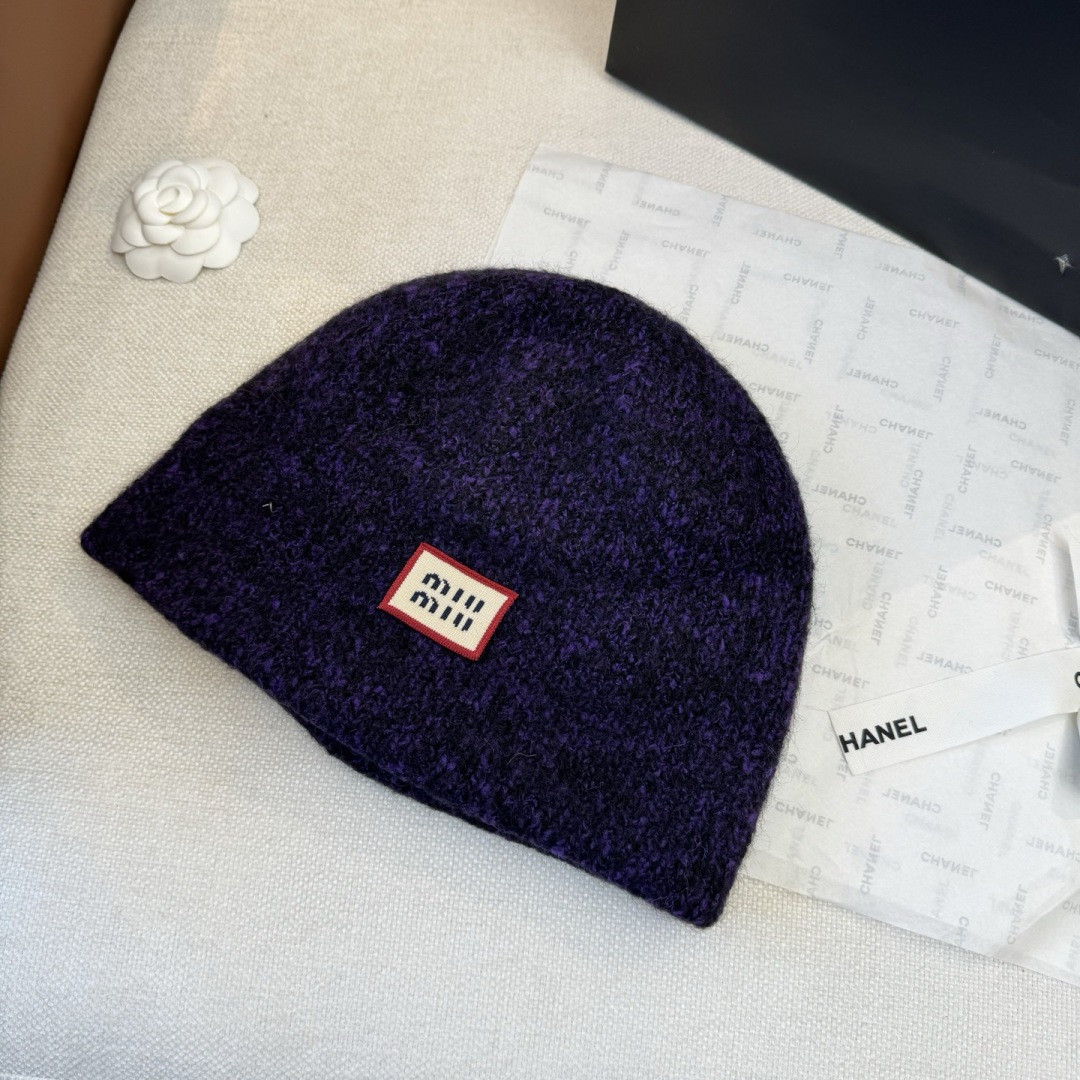 M1v M1v beanie