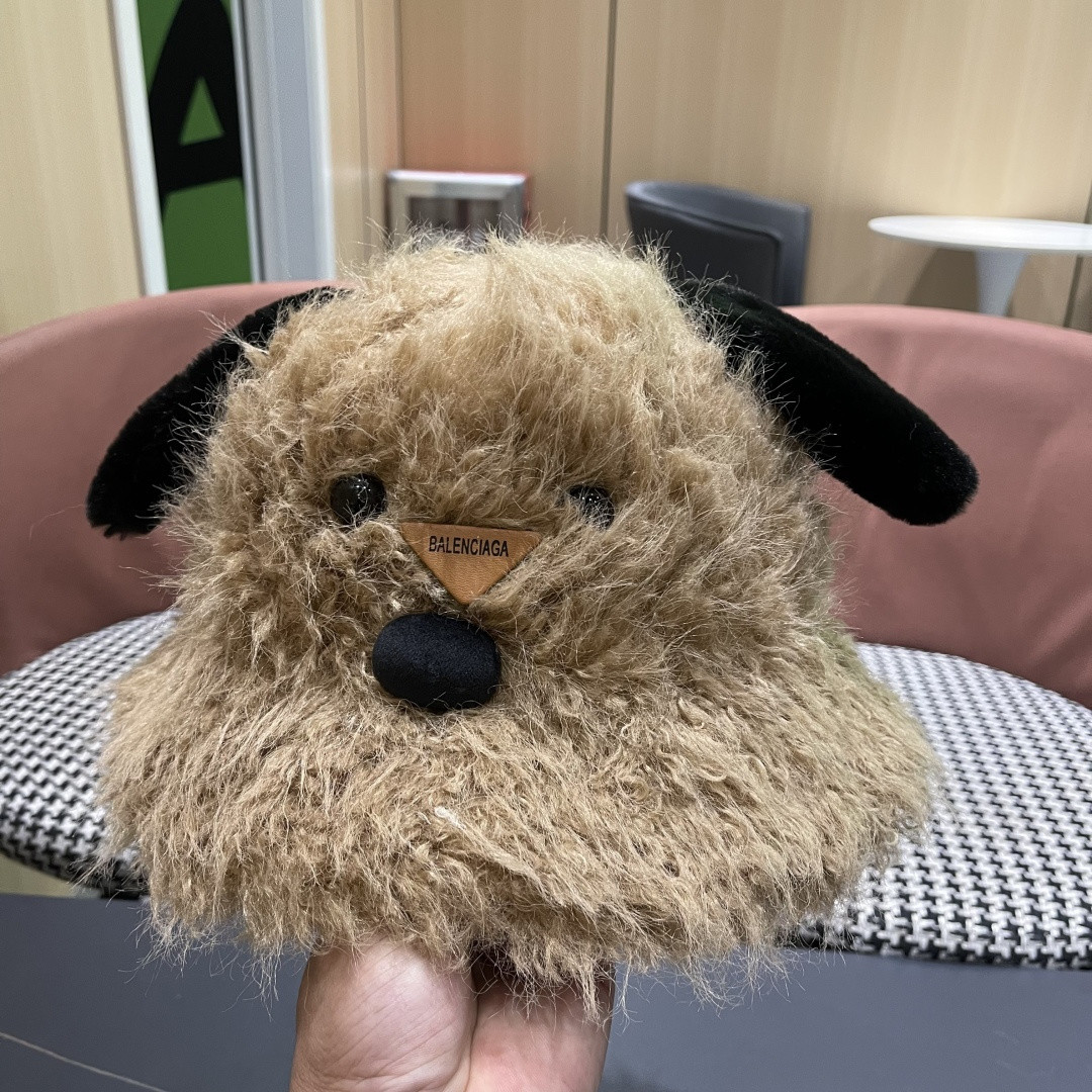 Ba1en*iaga furry dog beanie