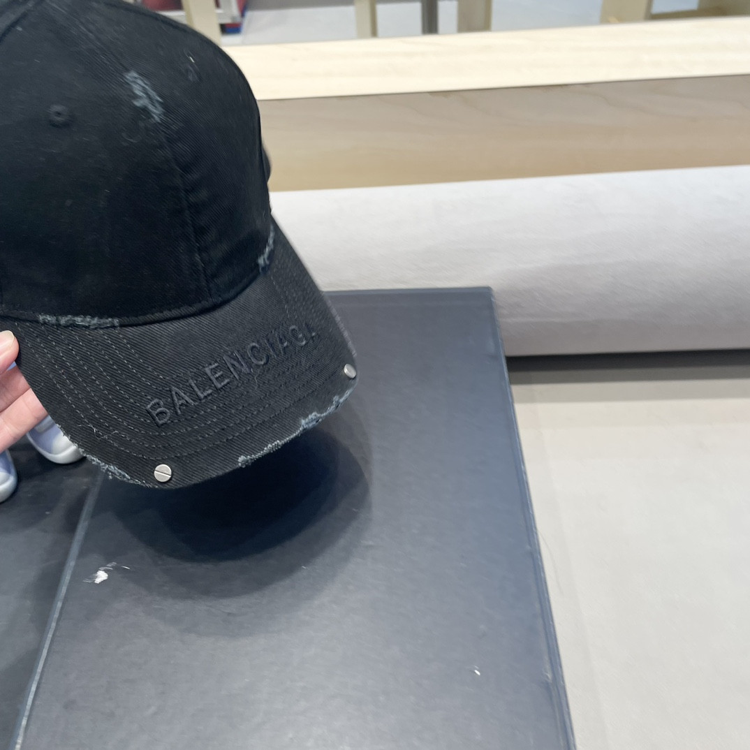 Balenciaga Baseball Cap