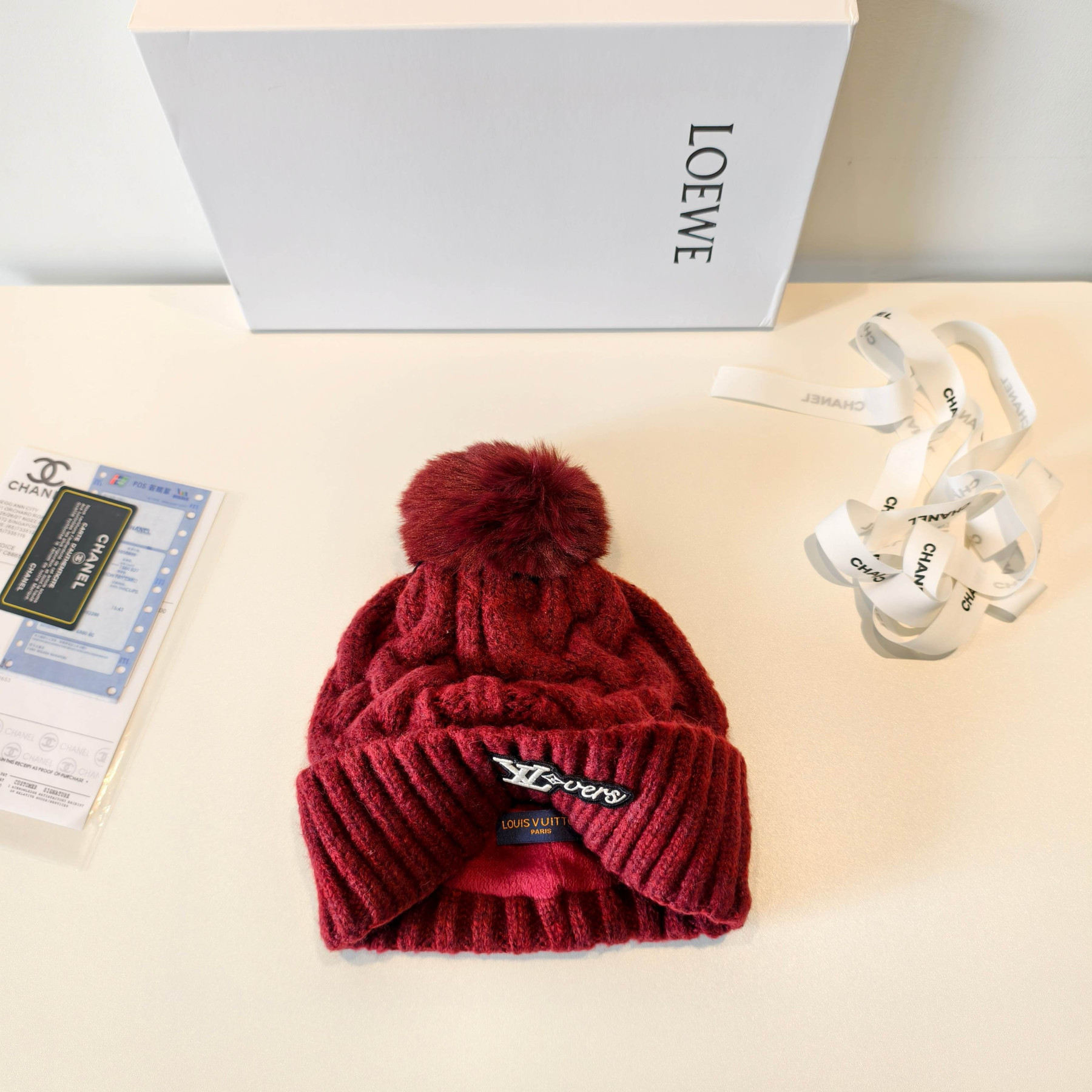 l0vis Vvtt0n beanie