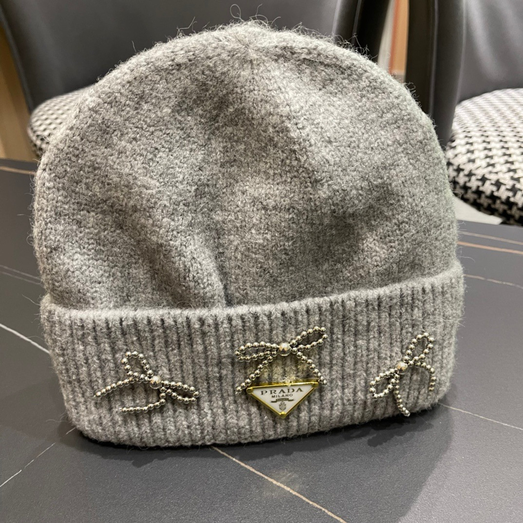Pra*a beanie