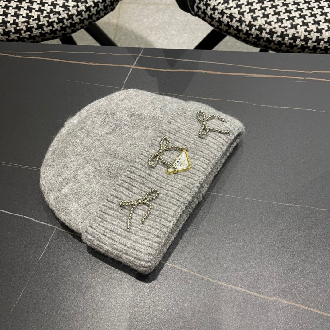 Pra*a beanie
