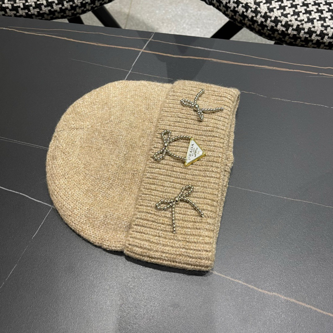 Pra*a beanie