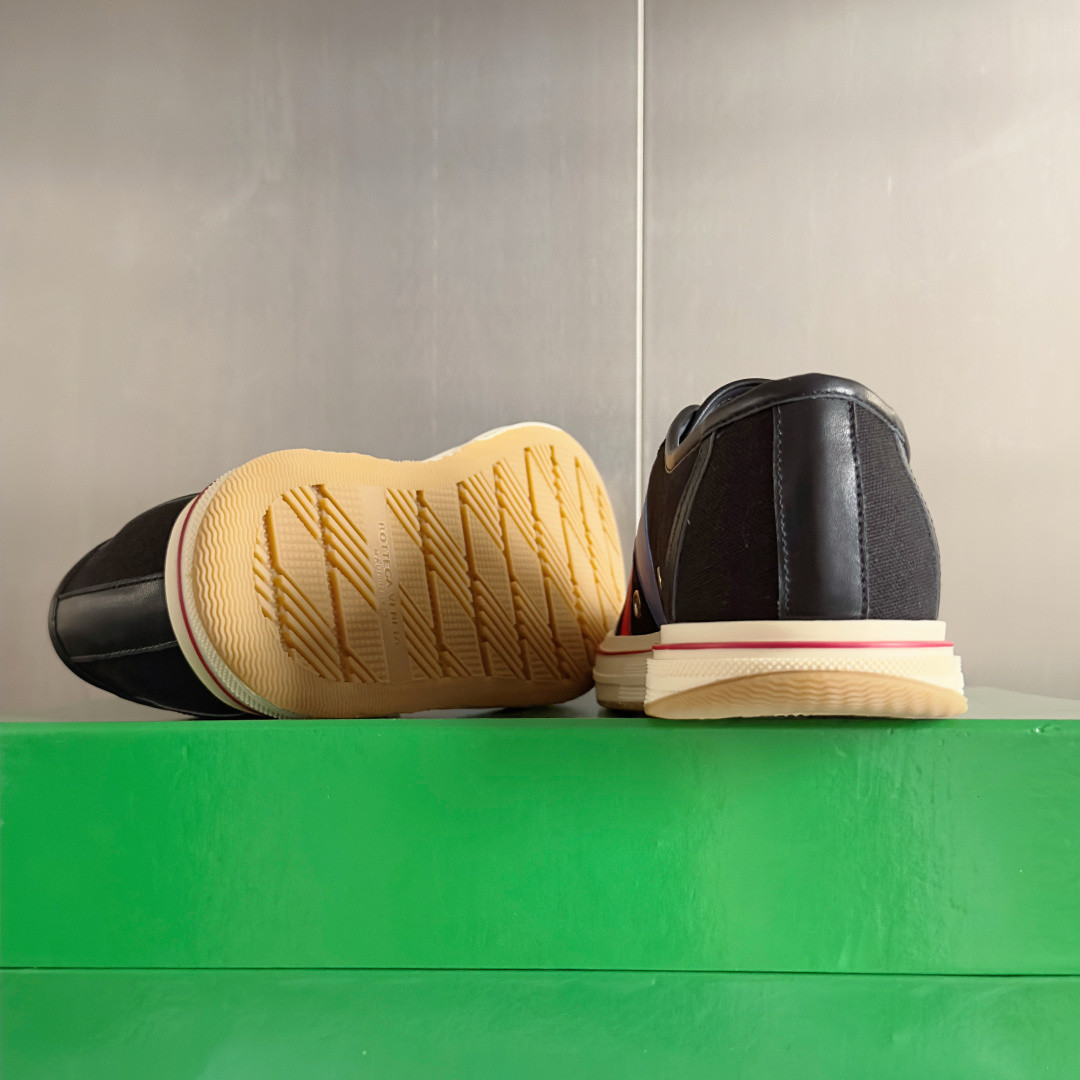 UA Bottega Veneta Eliot Sneaker