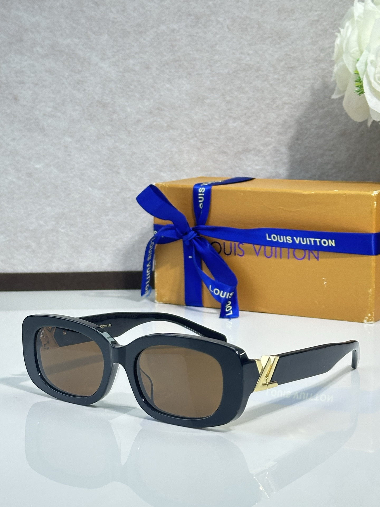 LV Glasses Z3013U 53-19-140