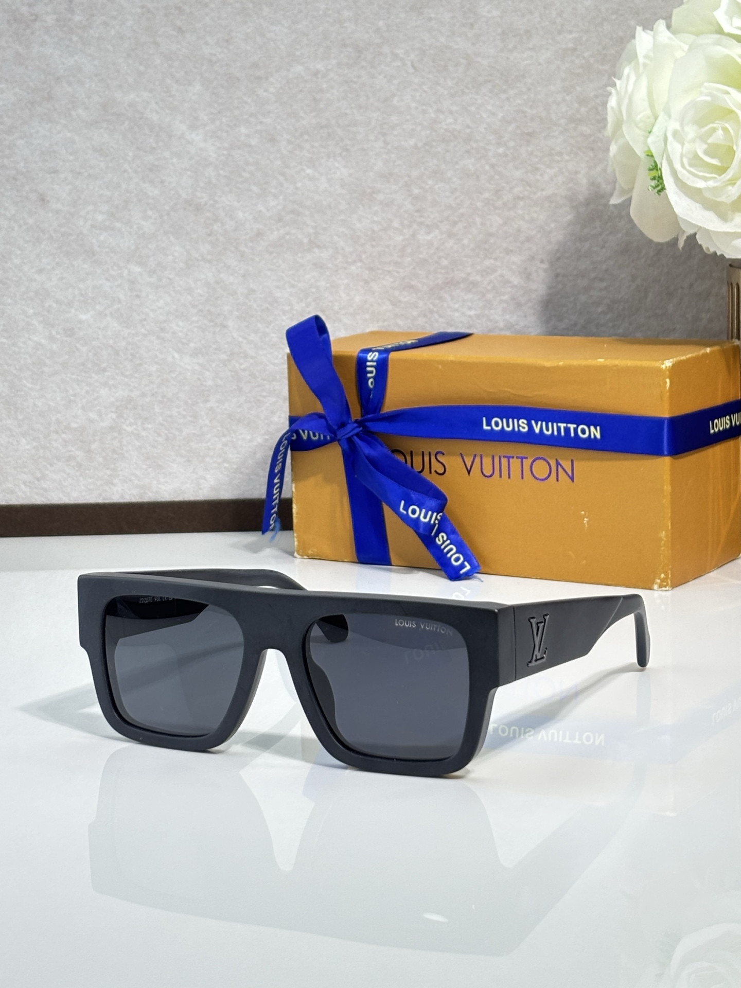 LV Glasses Z2707E Z2125E 55-19-145