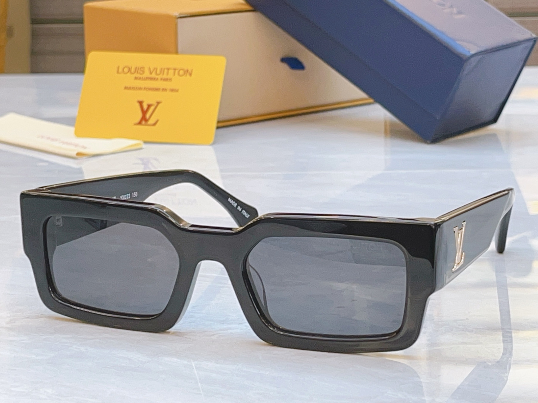 LV Glasses Z2864W 53-22-150