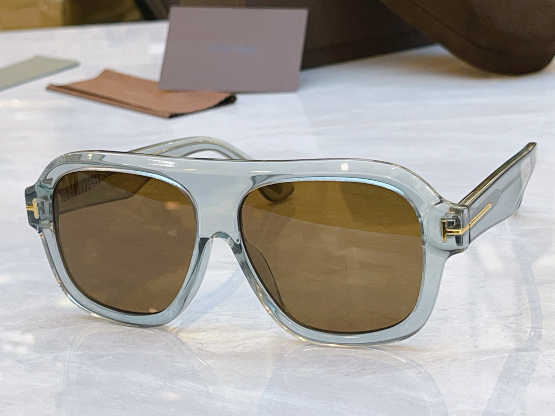 t0m F0rd glasses tf132401b 56-14-145